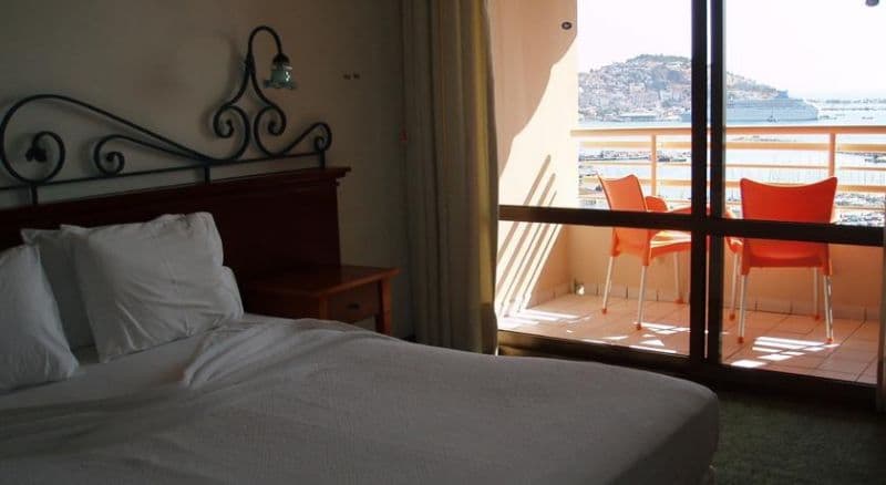 Suhan Seaport Hotel