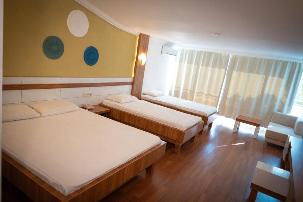 Maya Golf Hotel