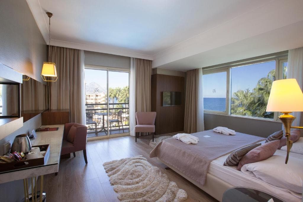 Fame Residence Kemer & Spa