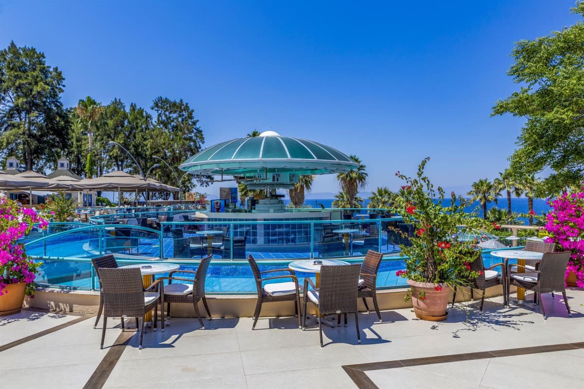 Grand Blue Sky International Hotel