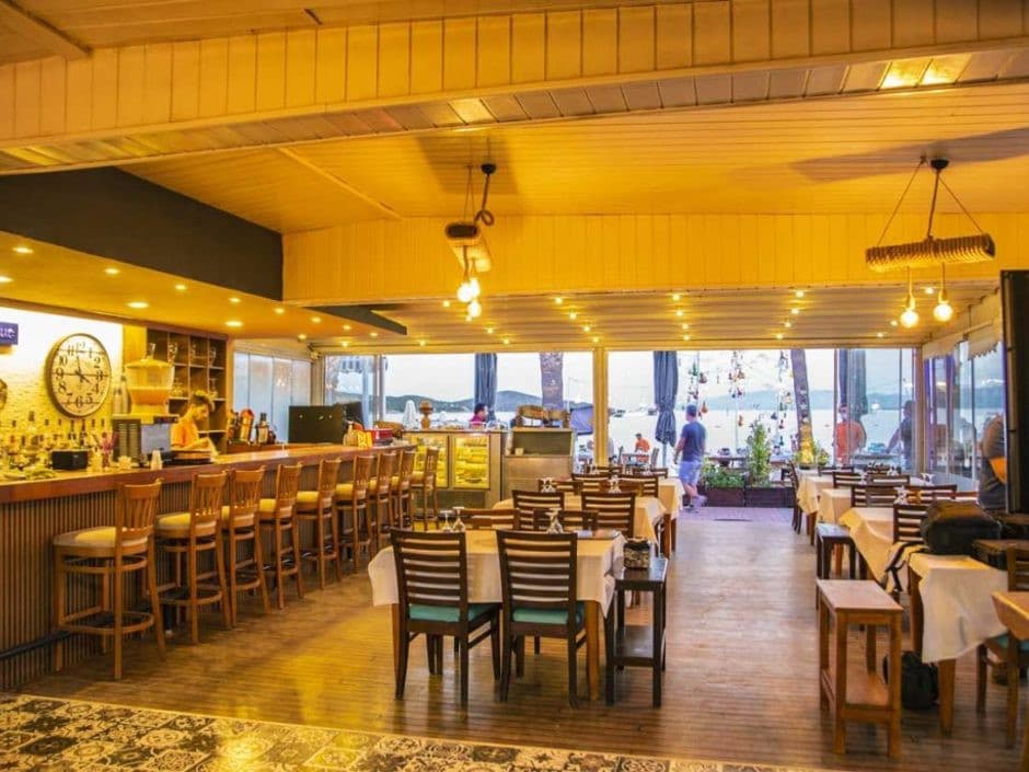 Blue Bay Hotel