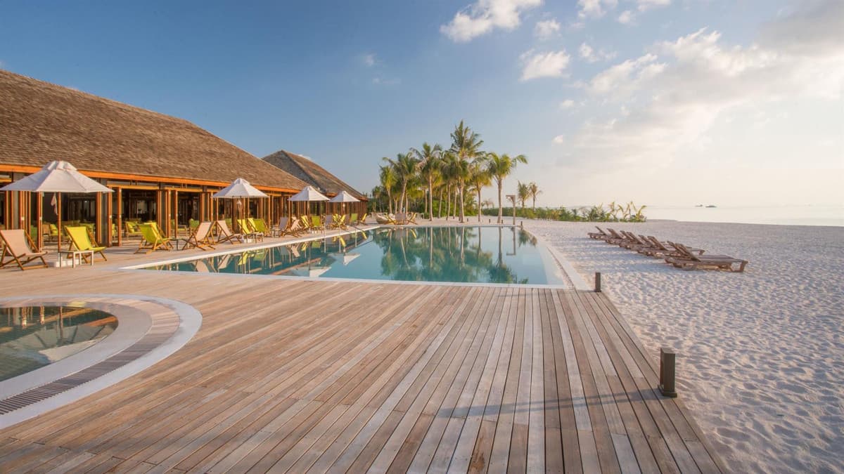 Innahura Maldives Resort 