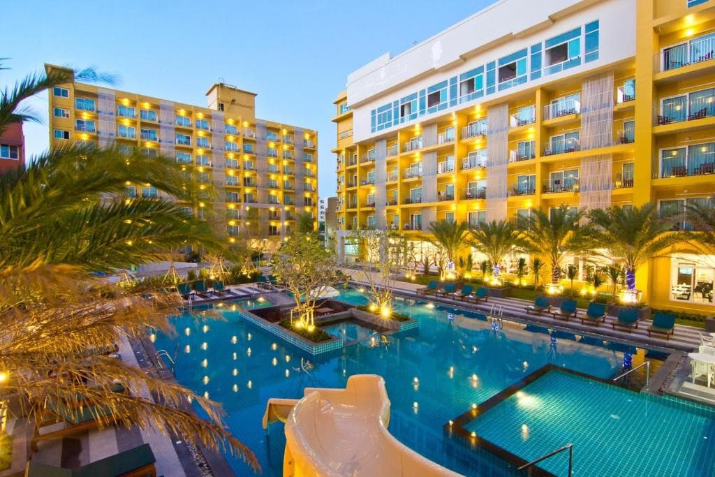 Grand Bella Hotel