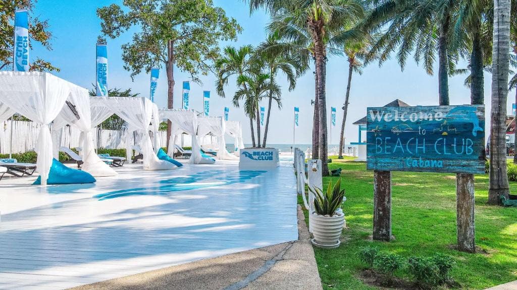 Novotel Hua Hin Cha Am Beach Resort & Spa
