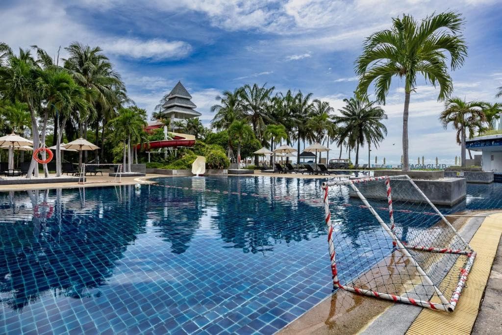 Novotel Hua Hin Cha Am Beach Resort & Spa