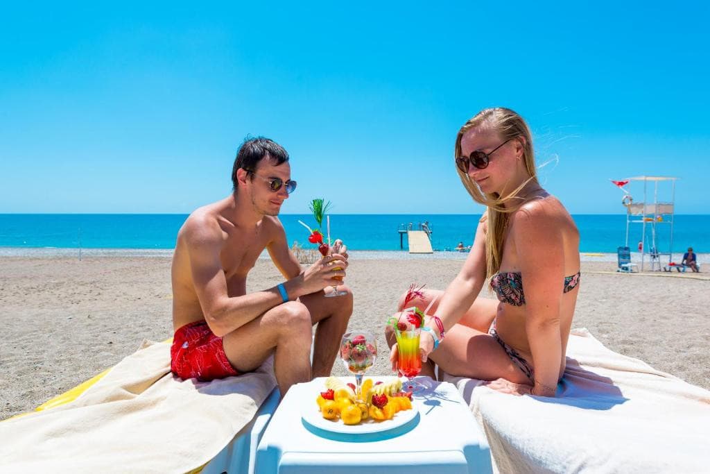 Club Aqua Plaza