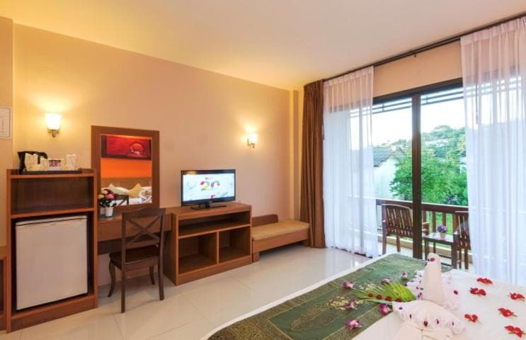 Kata Noi Resort