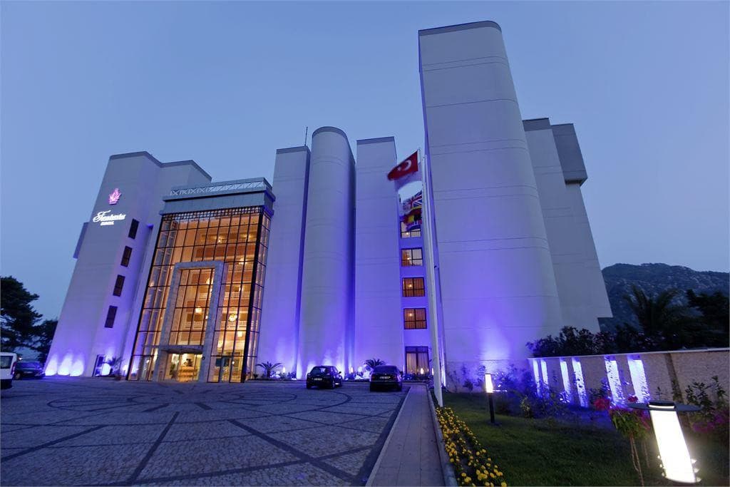Quadas Hotel