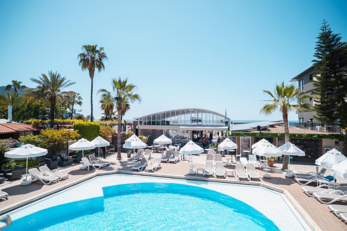 Xperia Saray Beach Hotel