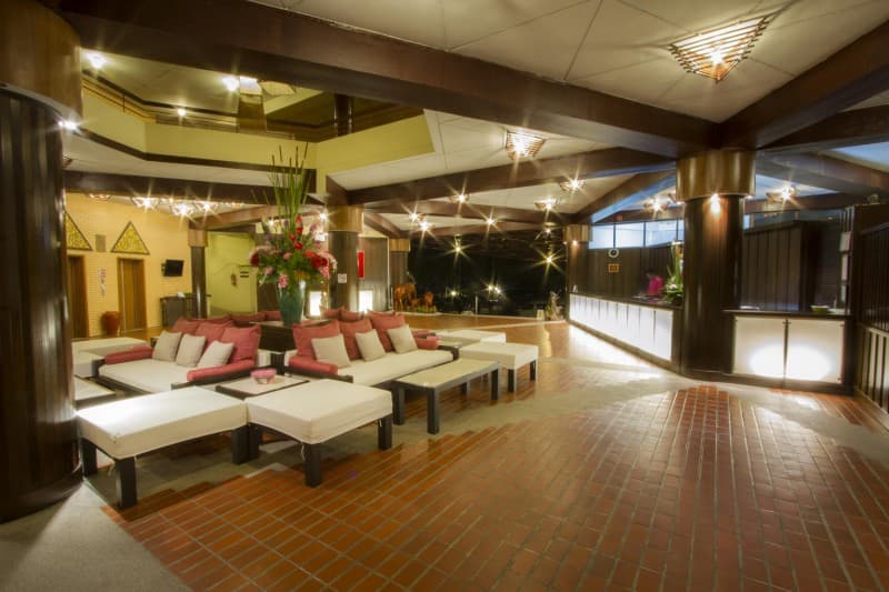 Beach Garden Cha-Am