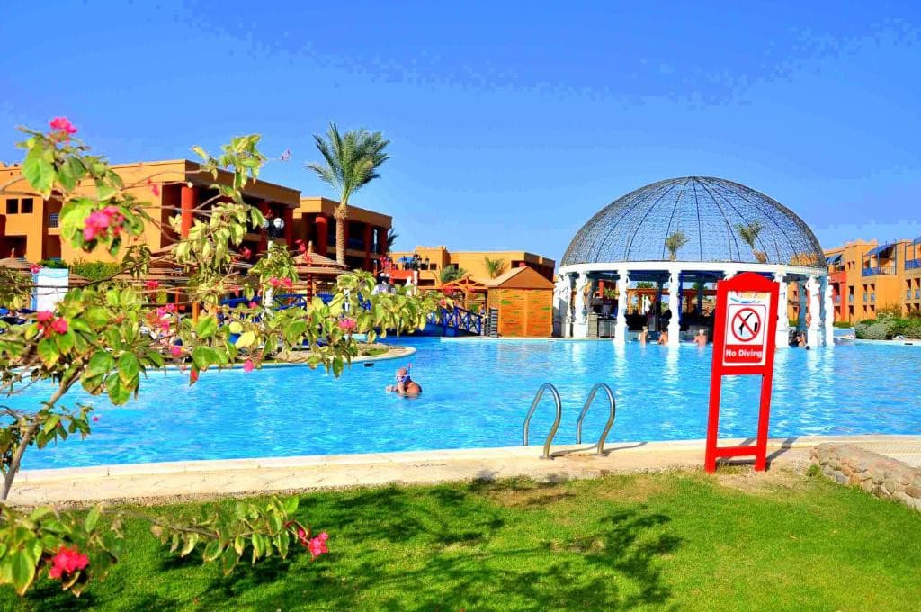 Titanic Palace Resort