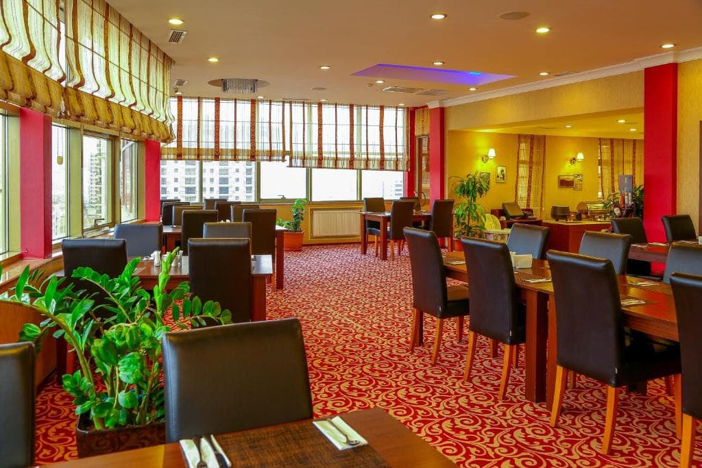 GRAND HOTEL CENTRAL PARK
