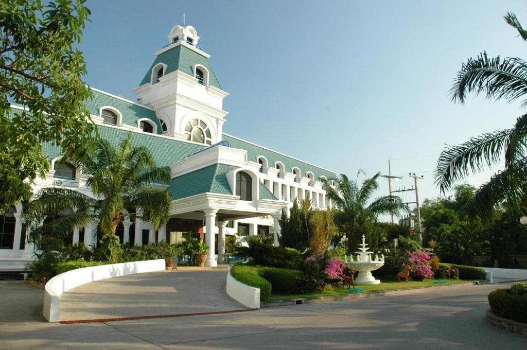 CAMELOT HOTEL