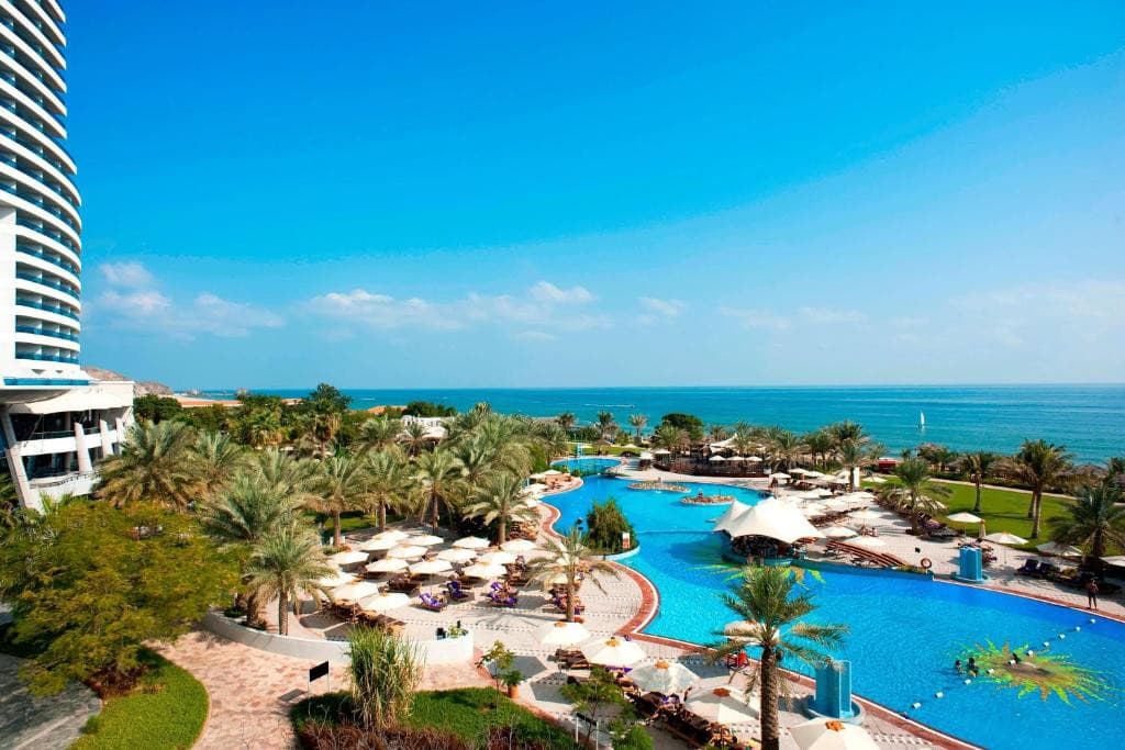 Le Meridien Al Aqah Beach Resort