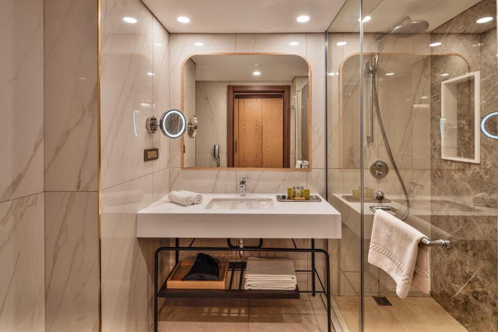Doubletree By Hilton Antalya City Centre