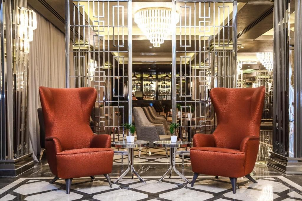 IRIS HOTEL