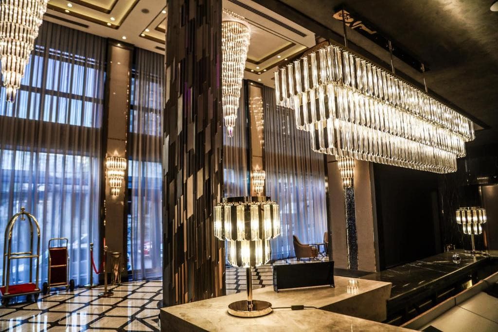IRIS HOTEL