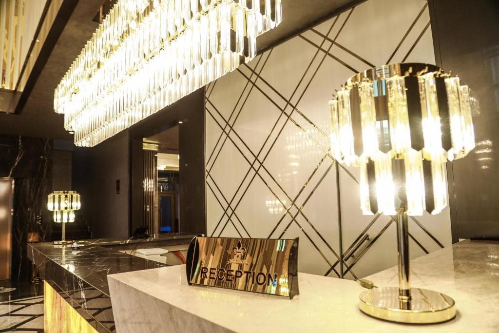 IRIS HOTEL