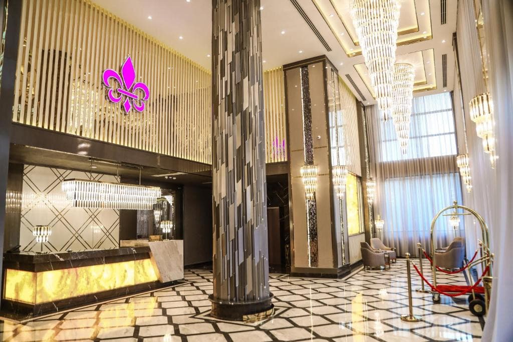 IRIS HOTEL