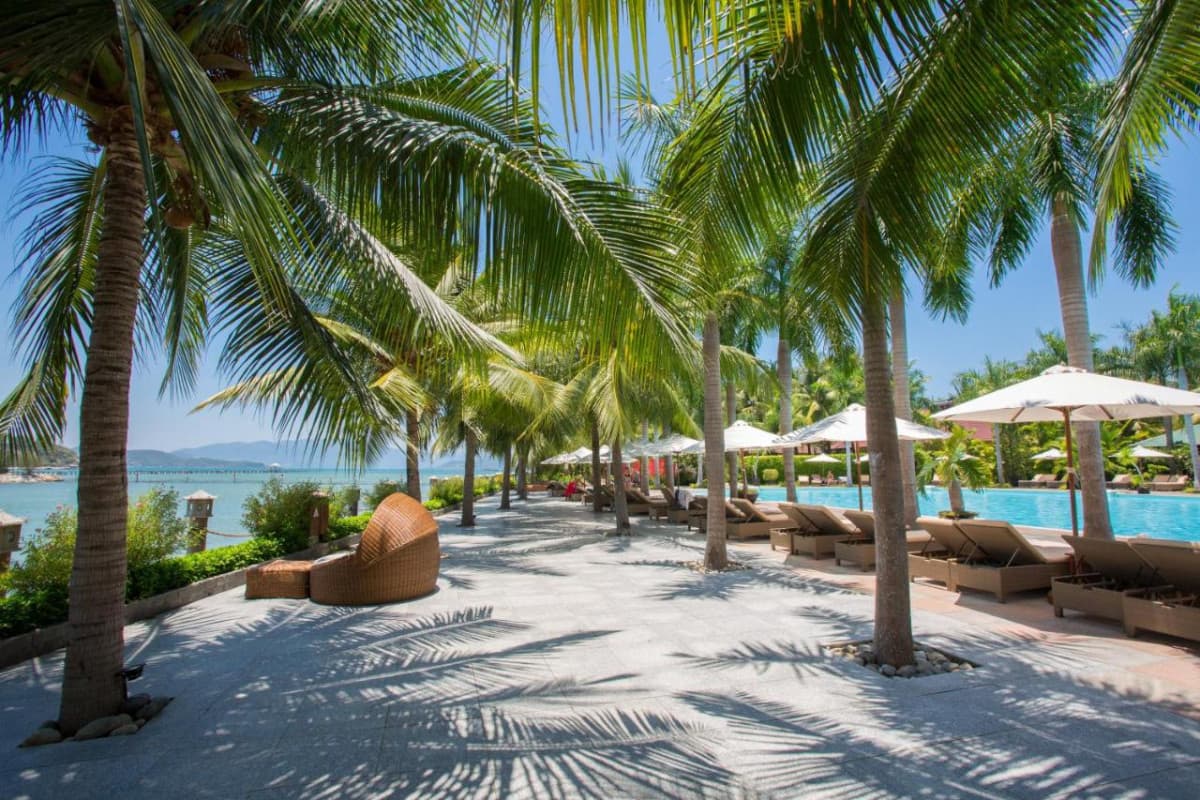 Diamond Bay Resort & Spa 5* - Nha Trang