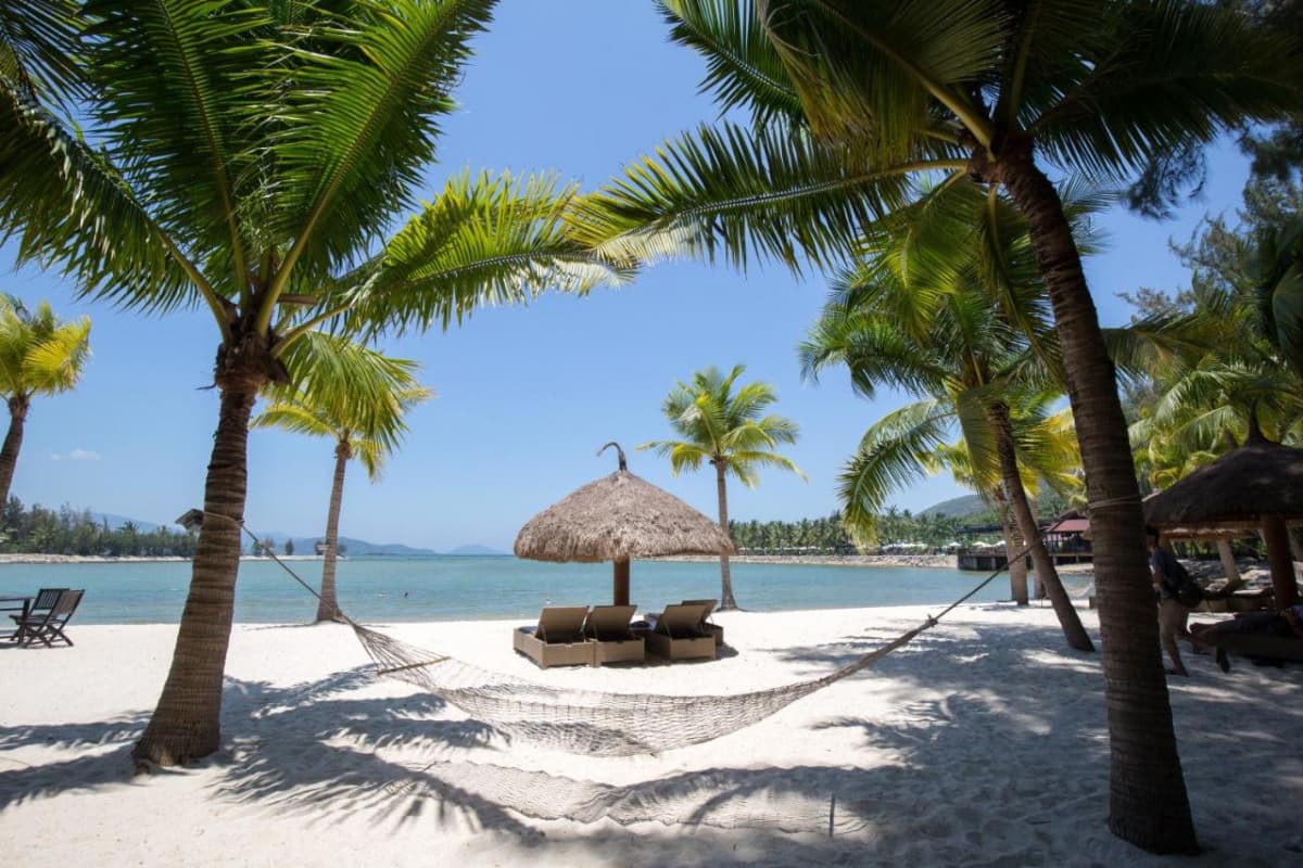 Diamond Bay Resort & Spa 5* - Nha Trang