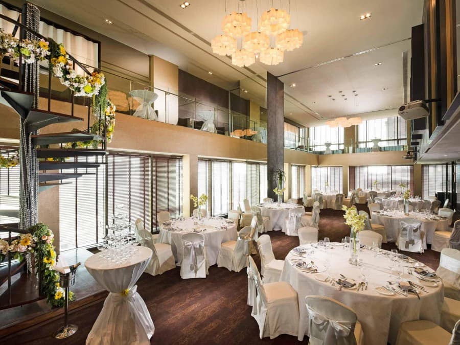 Vie Hotel Bangkok Mgallery Collection
