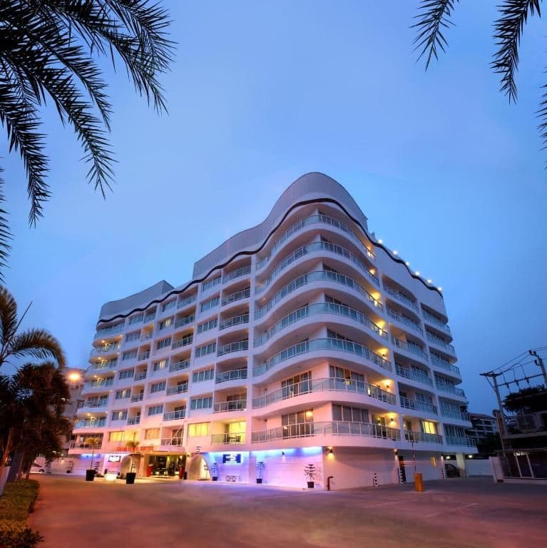 Amari Nova Suites