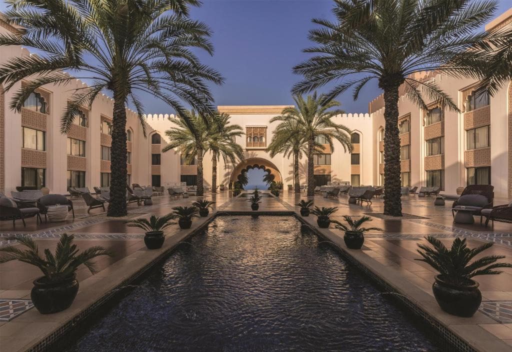 SHANGRI-LA AL HUSN ADULT ONLY