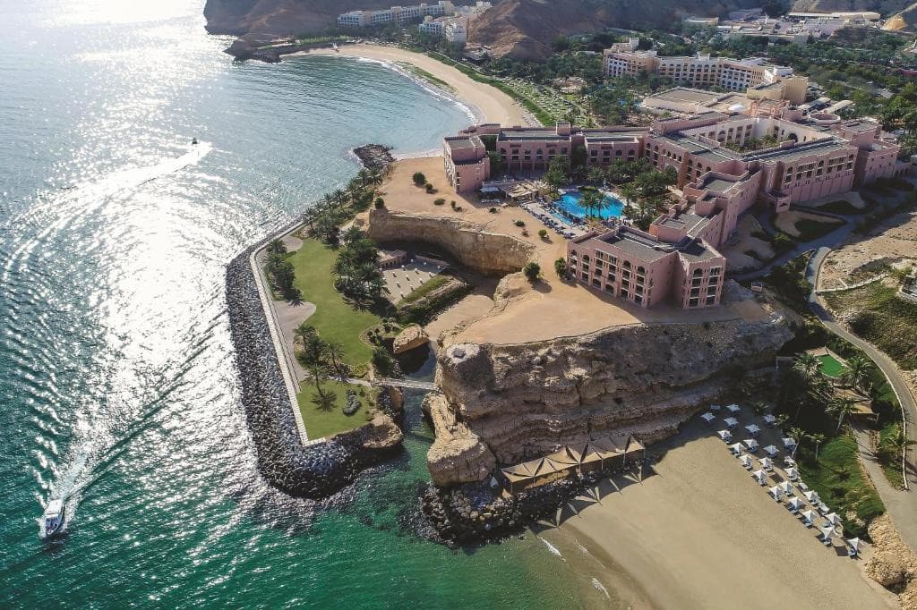 SHANGRI-LA AL HUSN ADULT ONLY