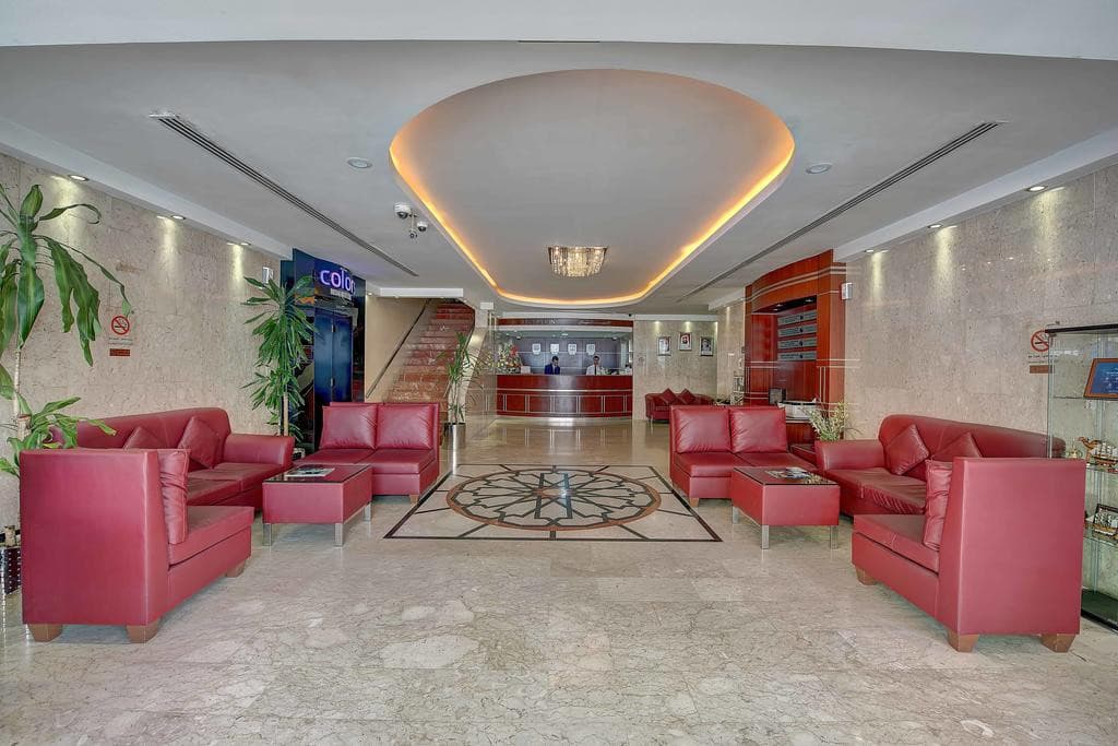 Palm Beach Hotel
