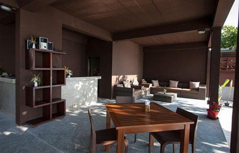 LA LUNE BEACH RESORT
