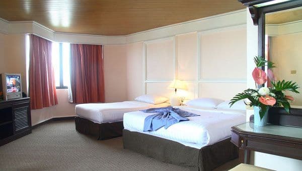 Town In Town Hotel
