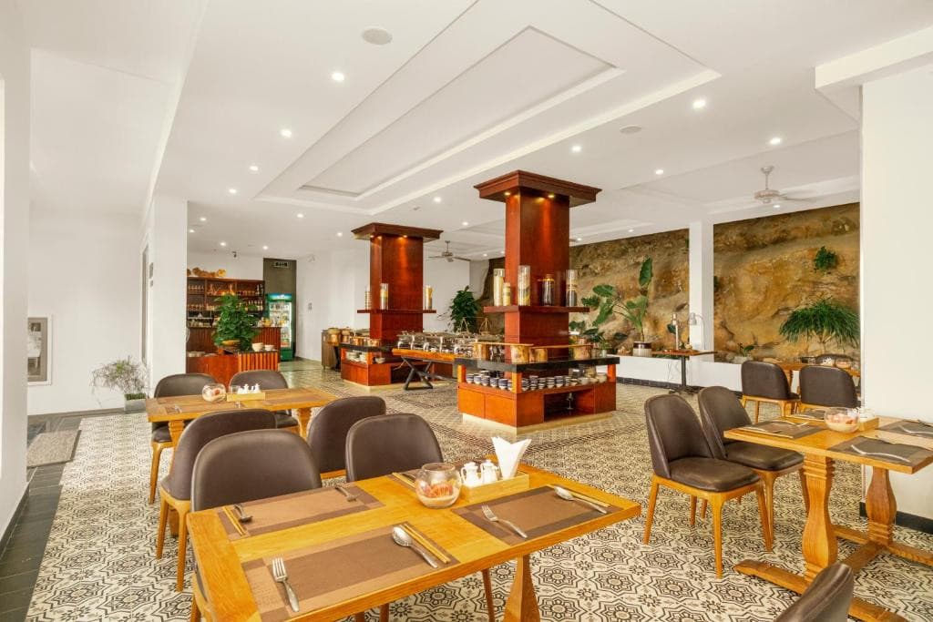 TOM HILL BOUTIQUE RESORT AND SPA