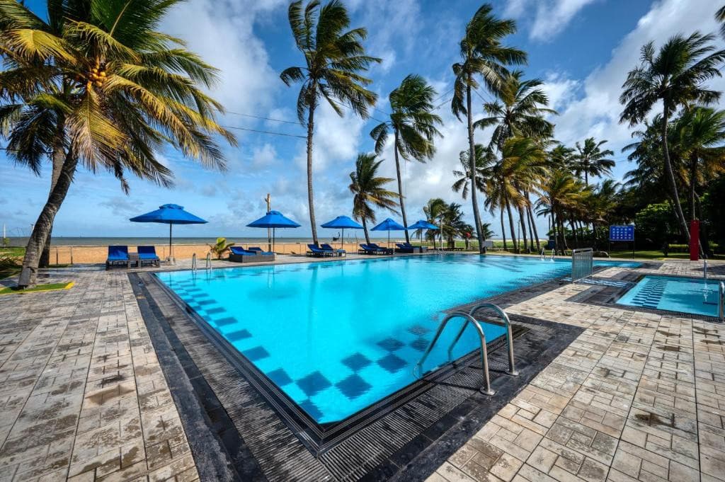 Camelot Beach Hotel