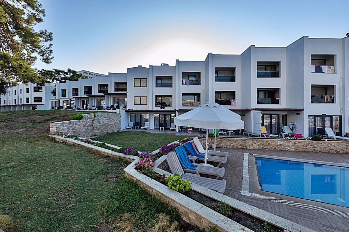 Carpe Mare Beach Resort