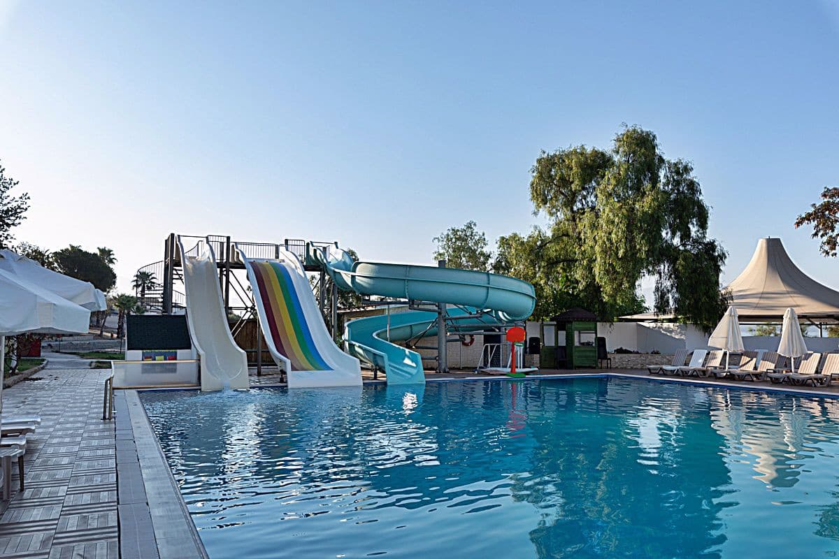 Carpe Mare Beach Resort