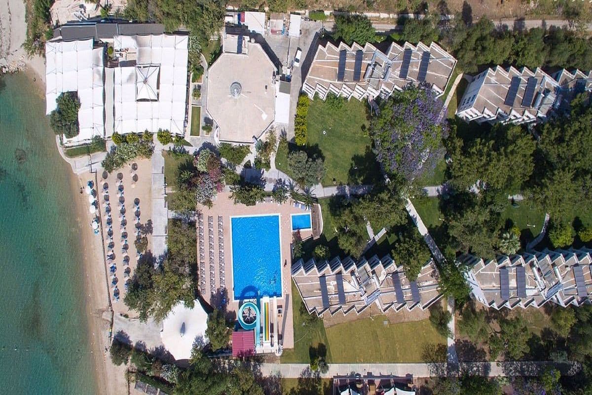 Carpe Mare Beach Resort