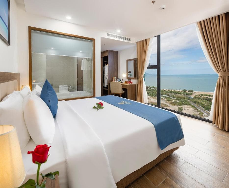 Miracle Luxury Nha Trang Hotel