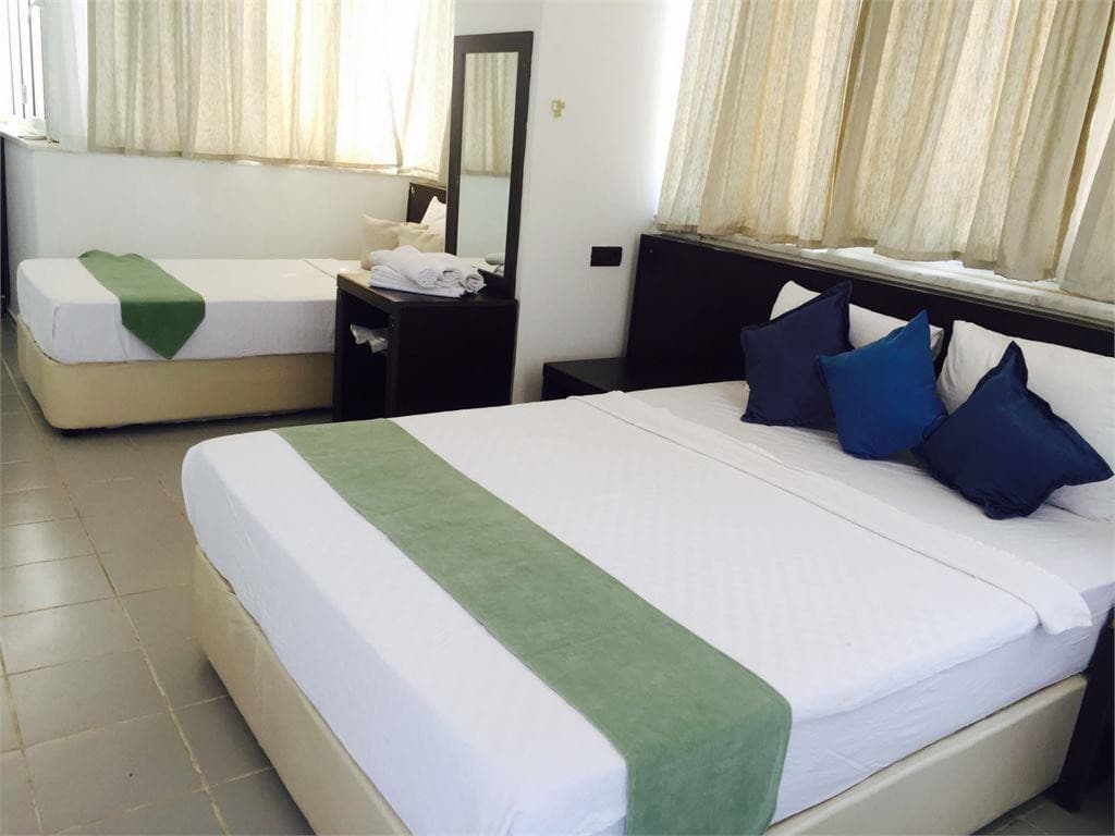 Temple Class Hotel
