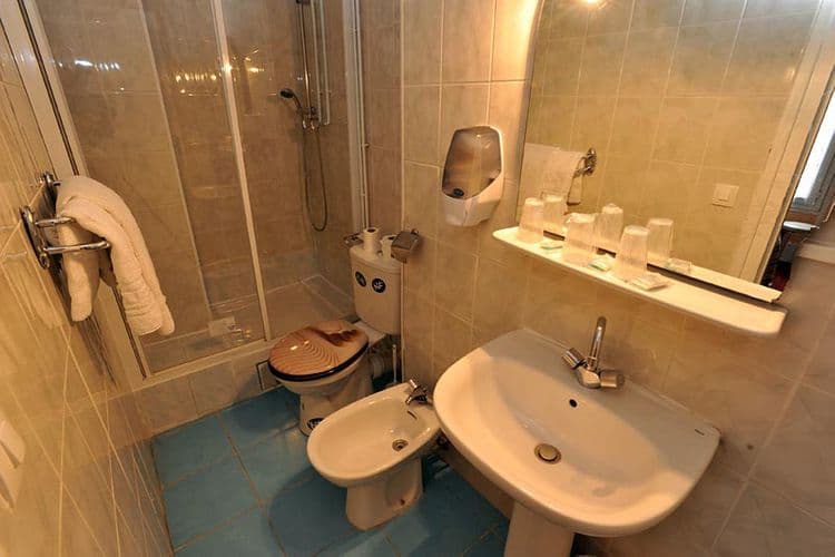 Altona Hotel