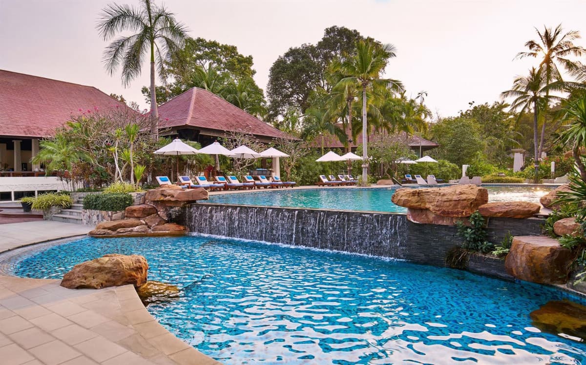 SEA SAND SUN RESORT & VILLAS.