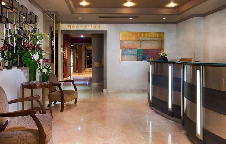 Le Pera Hotel