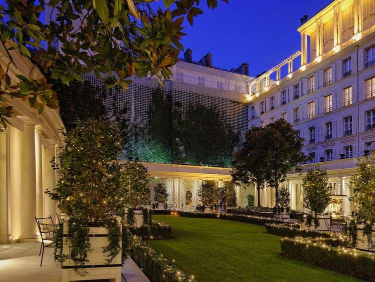 Le Bristol Paris