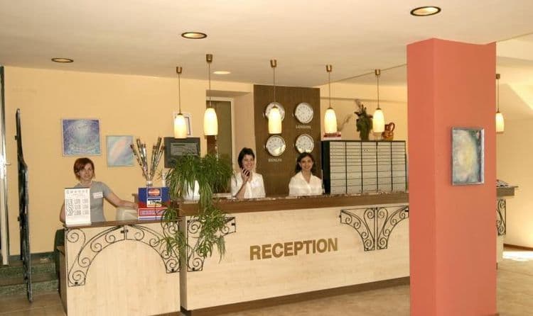 TinTyava Park Hotel