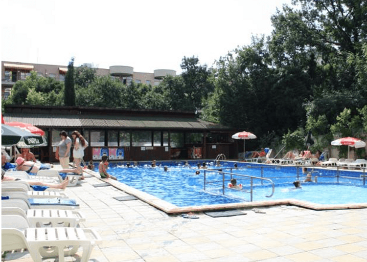 Varshava Hotel