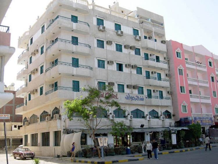 Golf Hotel