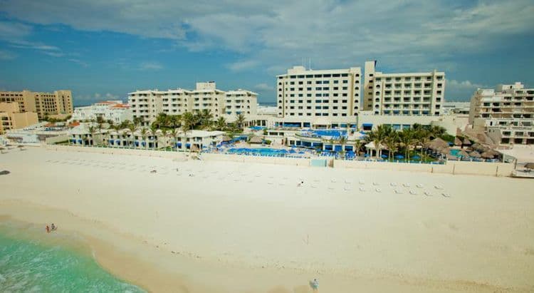 Occidental Tucancun