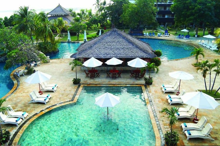 Discovery Kartika Plaza