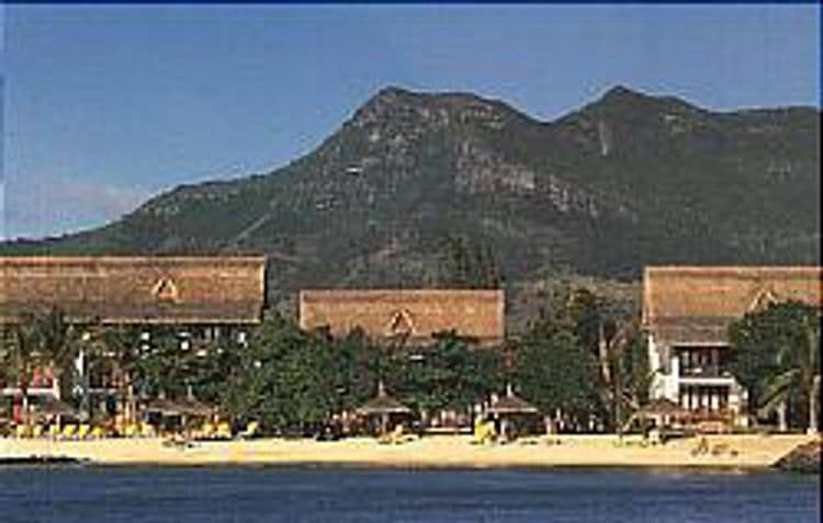 Paradis Beachcomber Golf Resort & Spa