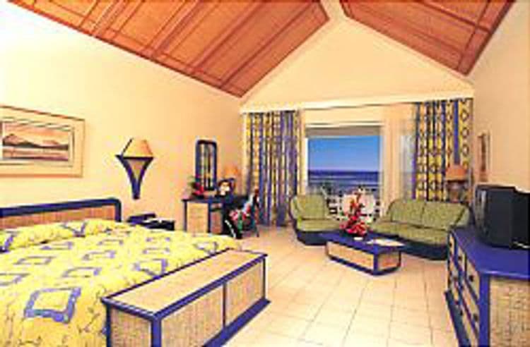 Victoria Beachcomber